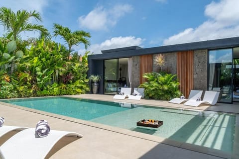 Garden, Garden view, Pool view, Swimming pool