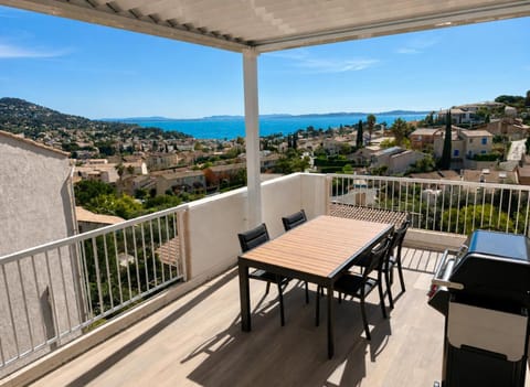 Patio, Patio, Balcony/Terrace, Balcony/Terrace
