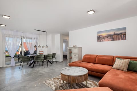 Living room, Seating area, Dining area