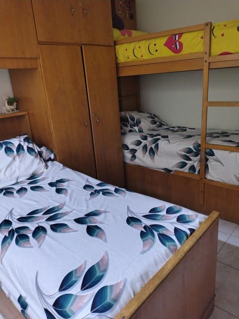 bunk bed