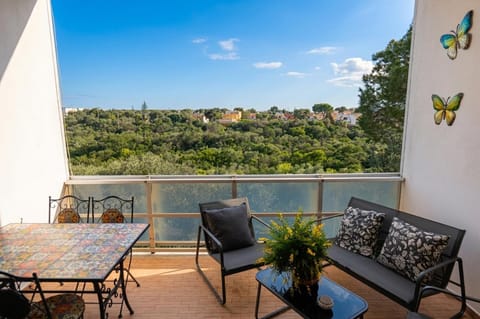 Natural landscape, Balcony/Terrace