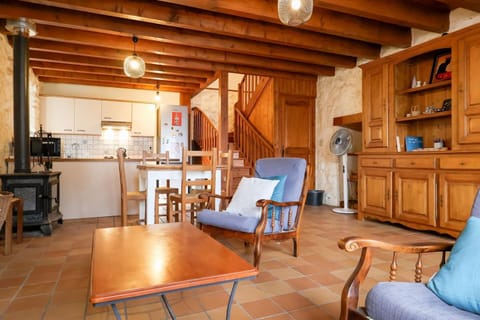 Kitchen or kitchenette, Living room, Dining area