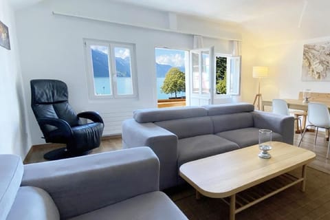View (from property/room), Living room, Seating area