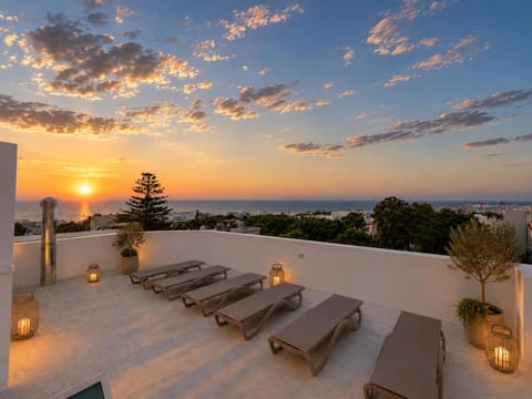 View (from property/room), Sea view, Sunset, sunbed