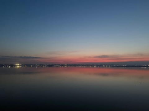 Balcony/Terrace, Lake view, Sunset
