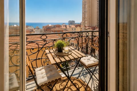 Patio, Balcony/Terrace