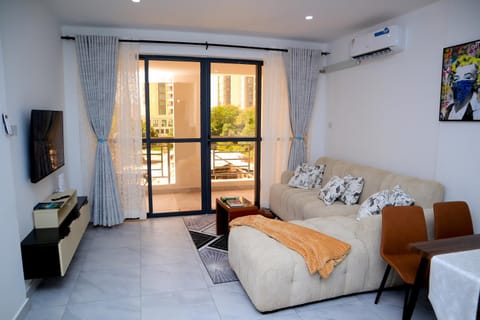 Living room, Seating area, Evening entertainment, air conditioner