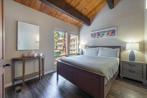 Kingswood Village 57 condo Apartment in Tahoe Vista