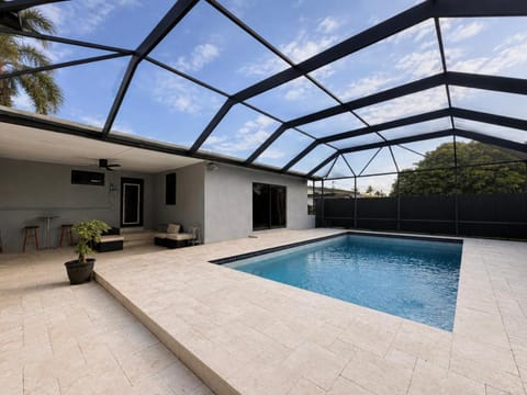 Day, Pool view, Swimming pool