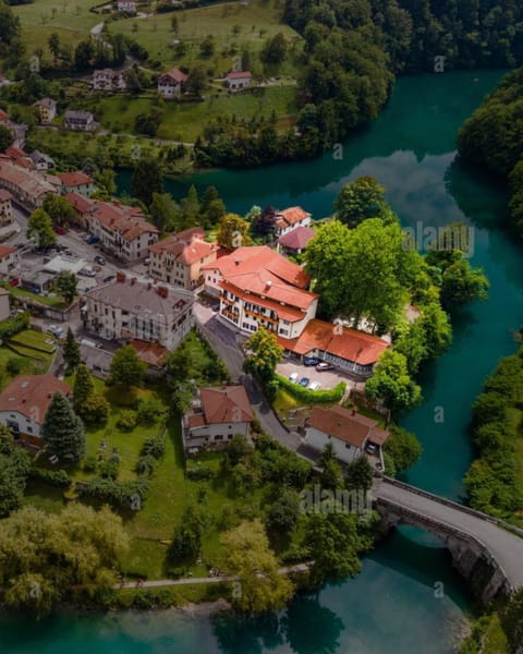 Property building, Natural landscape