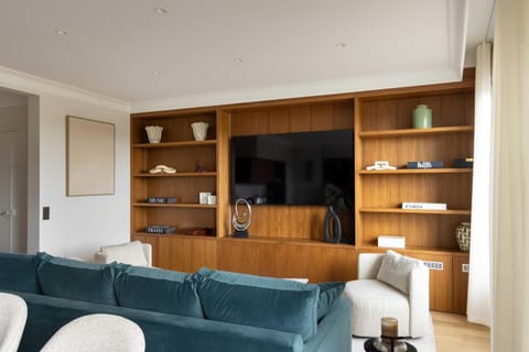 TV and multimedia, Living room