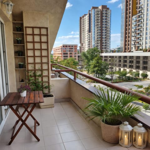 Day, View (from property/room), Balcony/Terrace, City view
