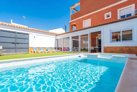 Property building, Patio, BBQ facilities, Garden, Solarium, Garden view, Pool view, Swimming pool