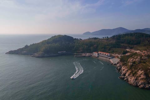Natural landscape, Mountain view, Sea view