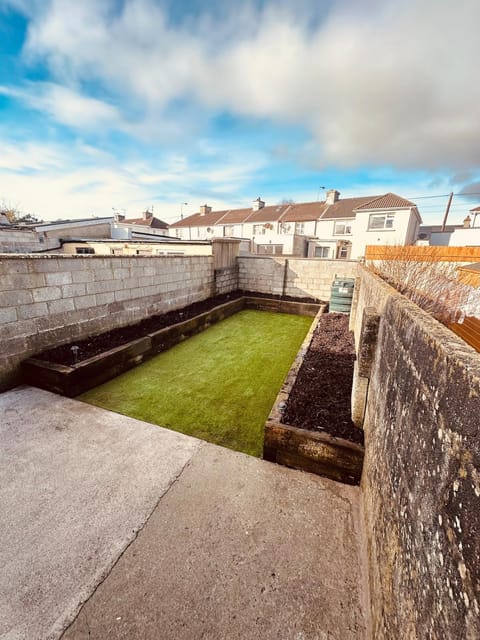 Tralee Town 3 Bedroom House with Parking House in Tralee