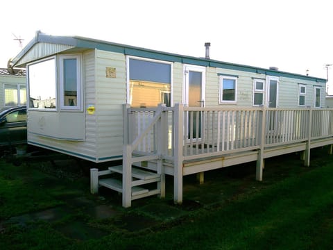 Property building, Balcony/Terrace
