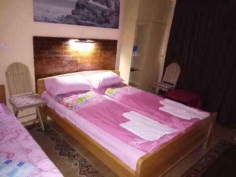 Guest house Mirijevski Konak Bed and Breakfast in Belgrade