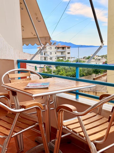 Day, View (from property/room), Balcony/Terrace, Living room, Sea view