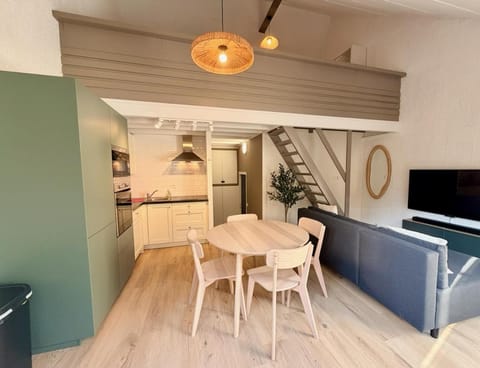 Living room, kitchen