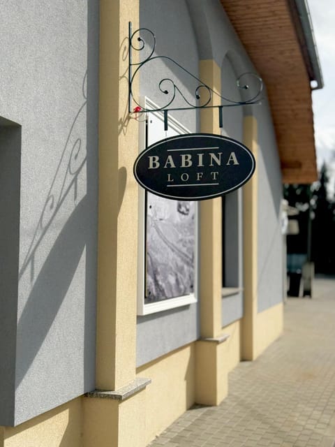 Property building, Property logo or sign, Location