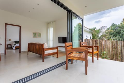 Patio, Garden, Balcony/Terrace, Seating area, Garden view