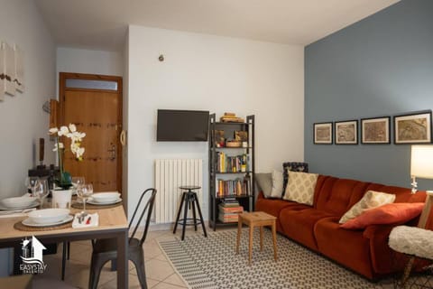 TV and multimedia, Living room, Dining area