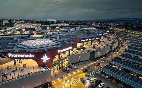 Quantum Luxury Apartment Apartment in Craiova