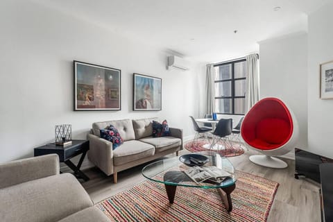 Living room, Seating area, air conditioner