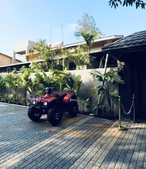 Property building, Parking