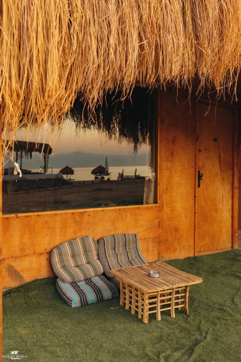 View (from property/room), Living room, Landmark view