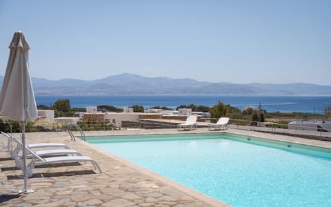 Nearby landmark, Day, Natural landscape, Mountain view, Pool view, Sea view, sunbed