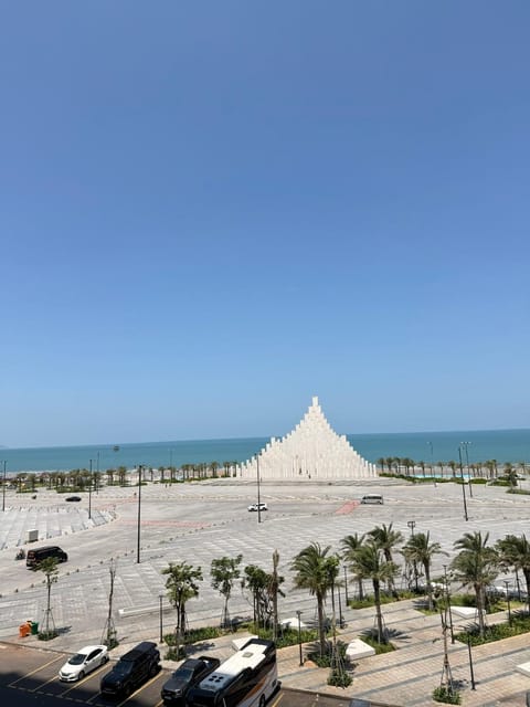 View (from property/room), View (from property/room)