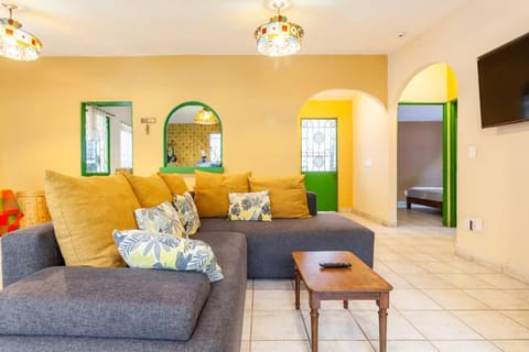 El Apapacho House in Cuernavaca