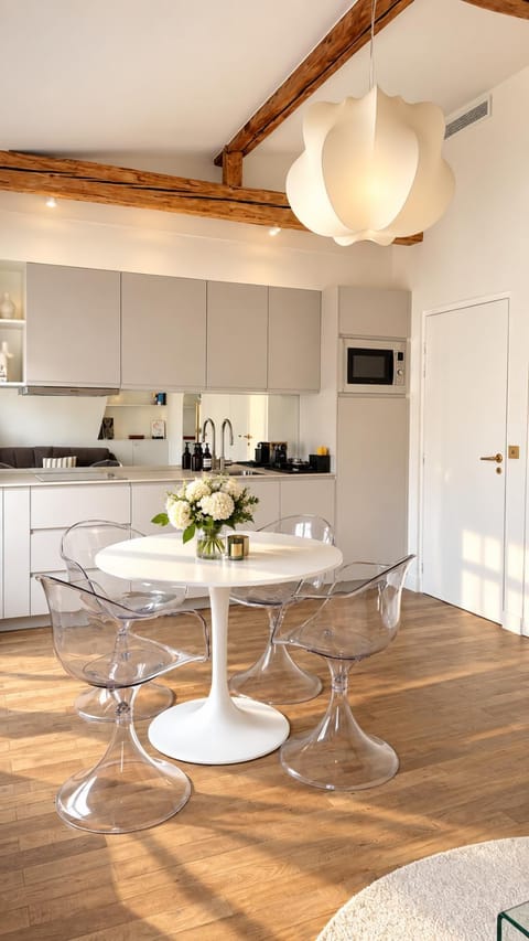 Kitchen or kitchenette, Living room, Dining area, Diving, kitchen, kitchen