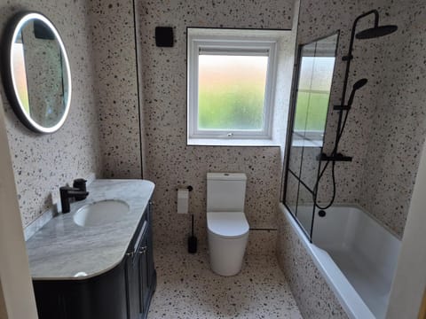 Unique room close to tramline Vacation rental in Dublin