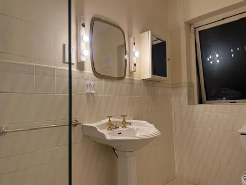 GuestHouse Bed and Breakfast in Wicklow, Co. Wicklow, Ireland