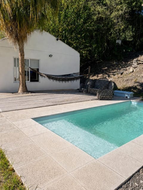Property building, Garden view