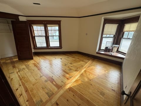 Historic 1908 Wamsley House-Completing Renovation! House in Hamilton