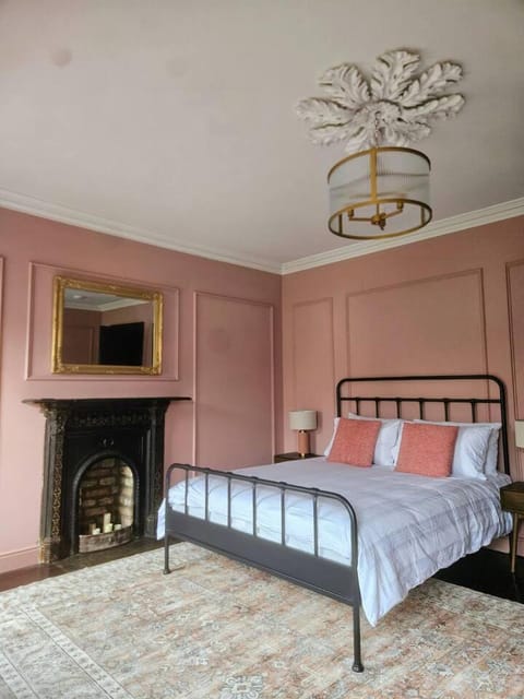 NO 60 Sligo House in Sligo