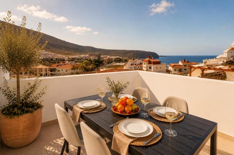 Balcony/Terrace, Mountain view, Sea view