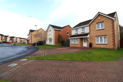 Property building, Facade/entrance, Decorative detail, Decorative detail