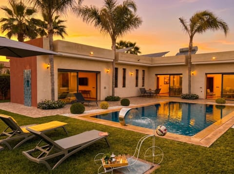 Garden, Pool view, Swimming pool, Sunset