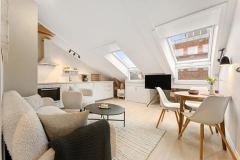 Living room, kitchen