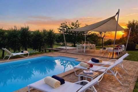 Patio, Swimming pool, Sunset