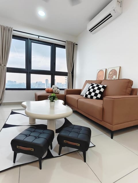 Living room, air conditioner