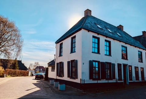 Property building, Neighbourhood, Street view