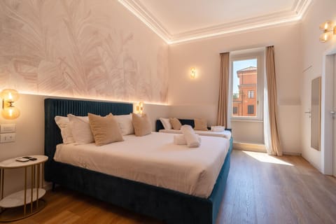 Bed, Living room, Photo of the whole room, Bedroom