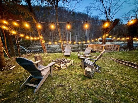 Pigeon Ridge Cabin Cabin in East Fork