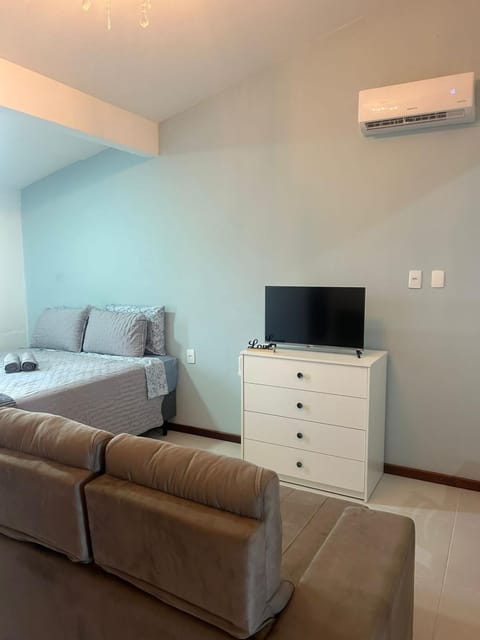 TV and multimedia, Living room, air conditioner