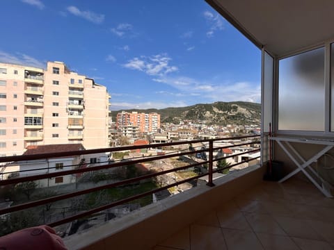 View (from property/room), Balcony/Terrace, Mountain view